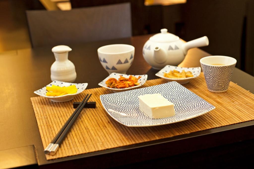 Hotel Asahi Дюселдорф Екстериор снимка